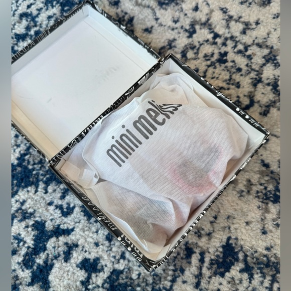 Mini Melissa Disney Minnie and Mickey Mouse size 5 Shoes - Picture 4 of 8